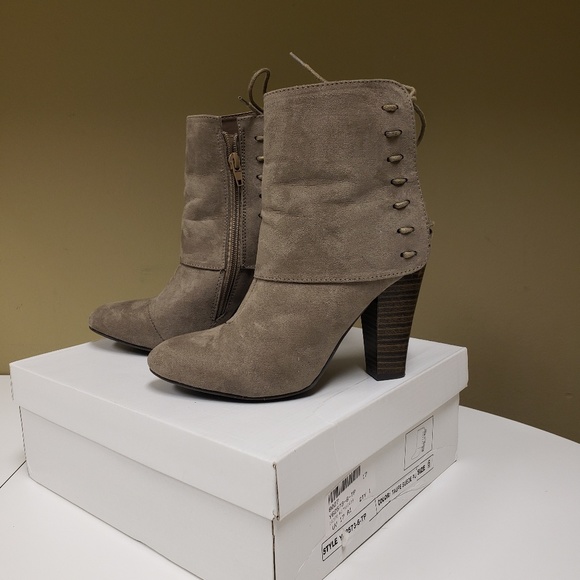 VENUS Shoes - VENUS Suede Boots